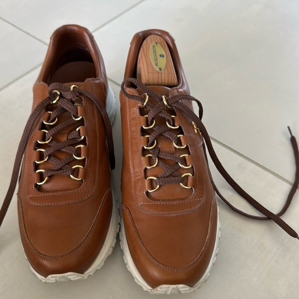 7 1/2 LV size. Worn only a couple of times 
Great shape. No box